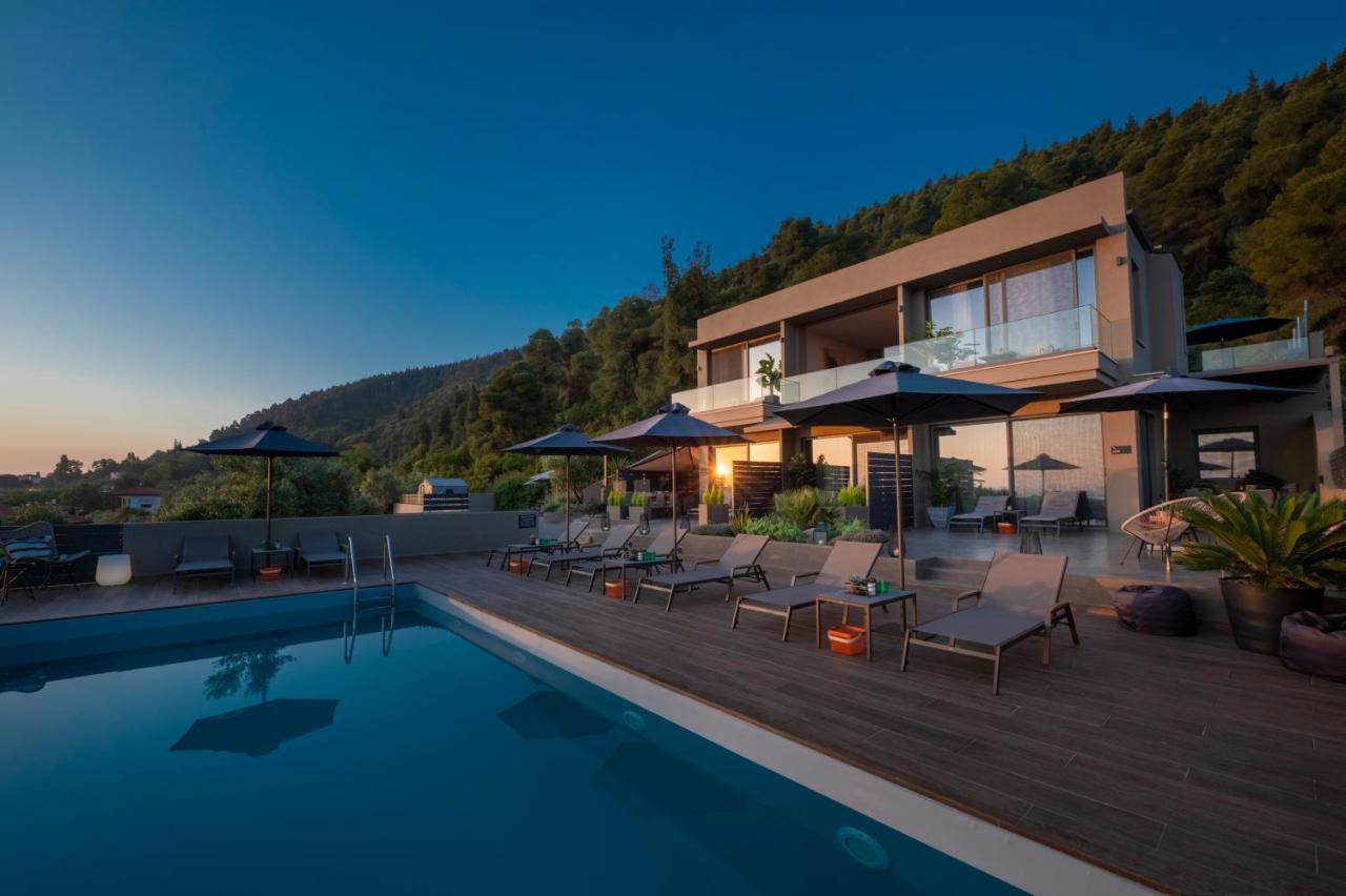 Anmian Suites Vourvourou Exterior photo