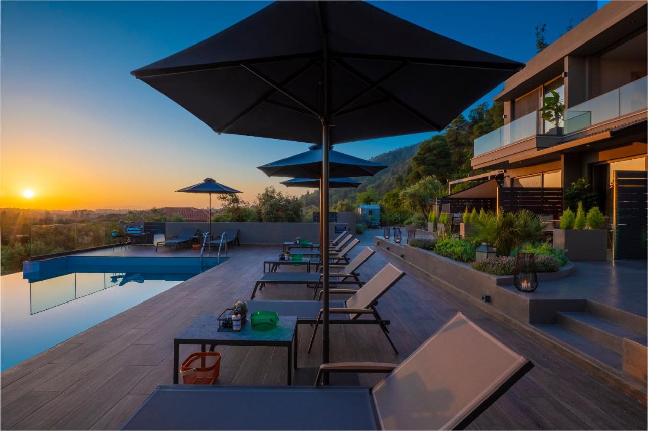 Anmian Suites Vourvourou Exterior photo