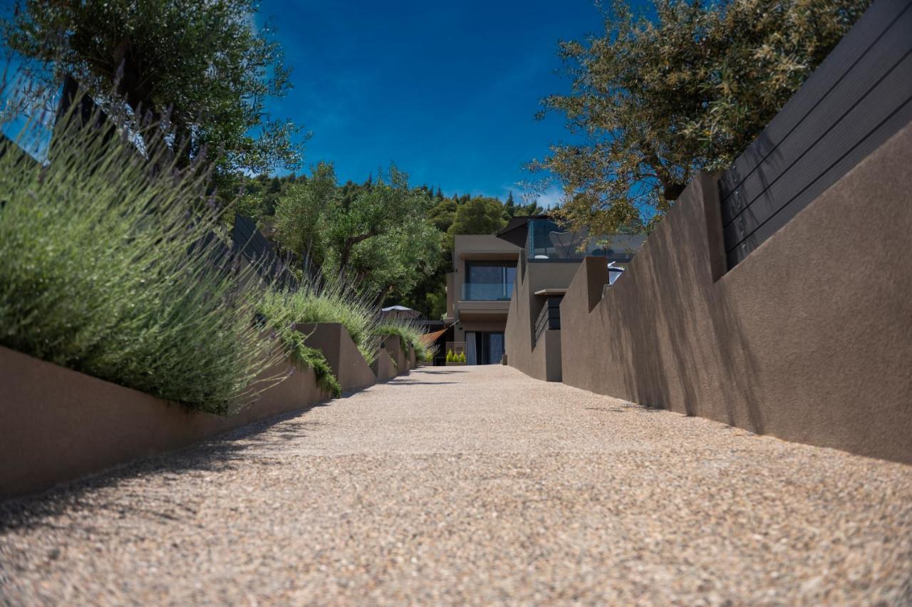 Anmian Suites Vourvourou Exterior photo