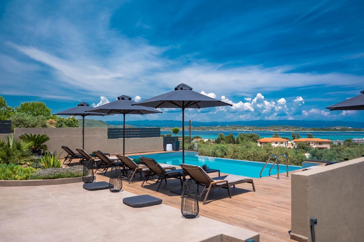 Anmian Suites Vourvourou Exterior photo