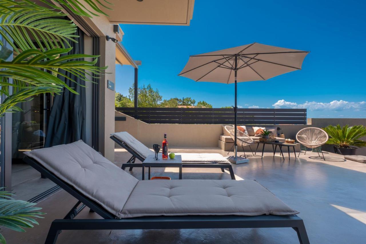 Anmian Suites Vourvourou Exterior photo