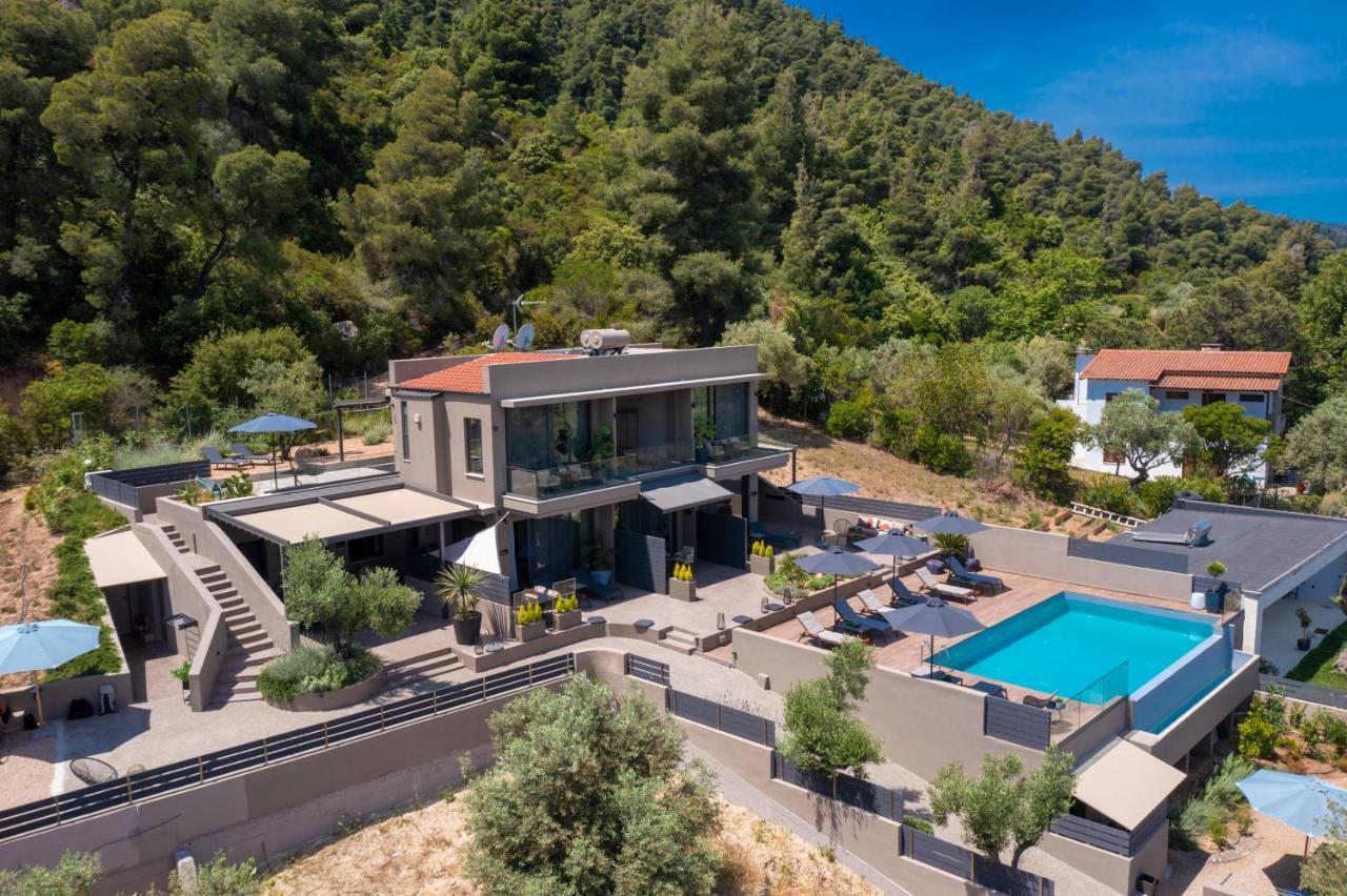 Anmian Suites Vourvourou Exterior photo