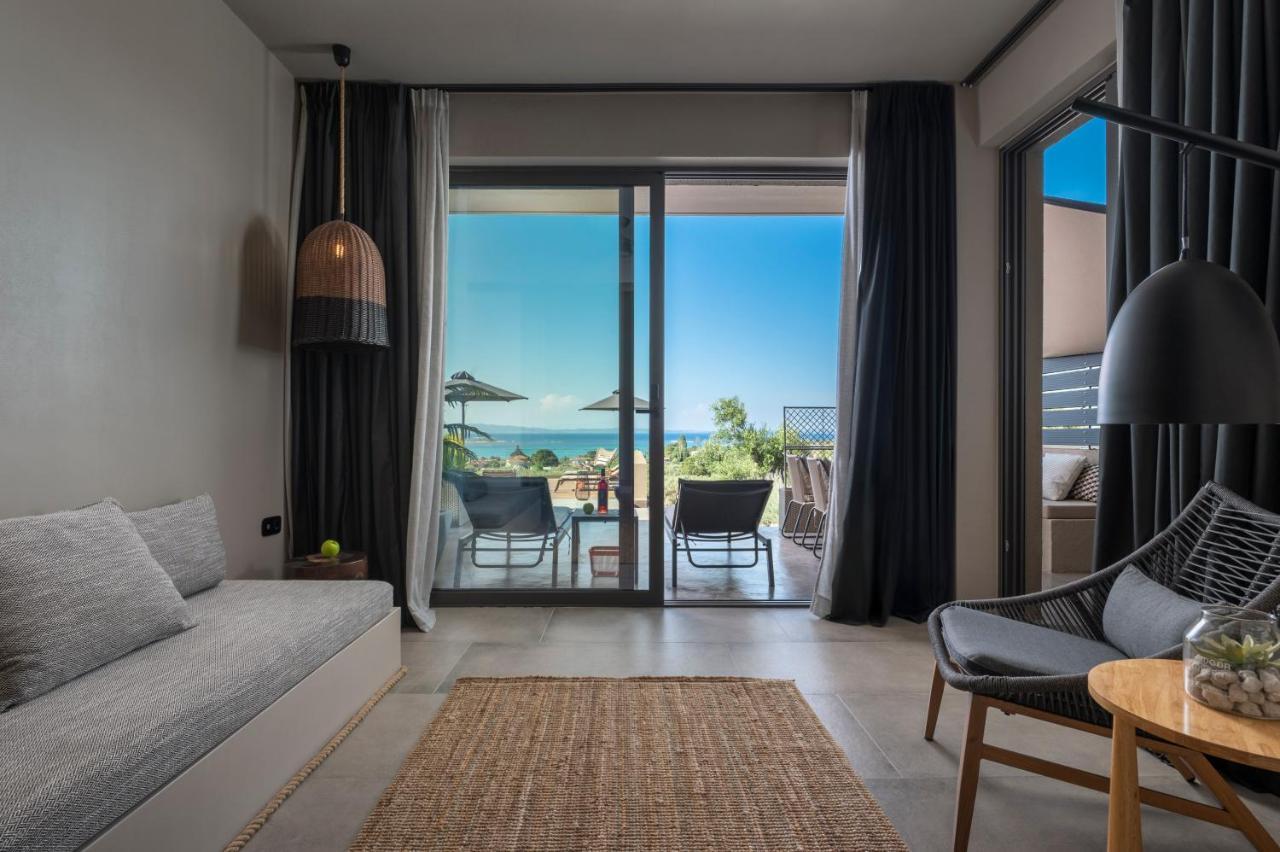 Anmian Suites Vourvourou Exterior photo