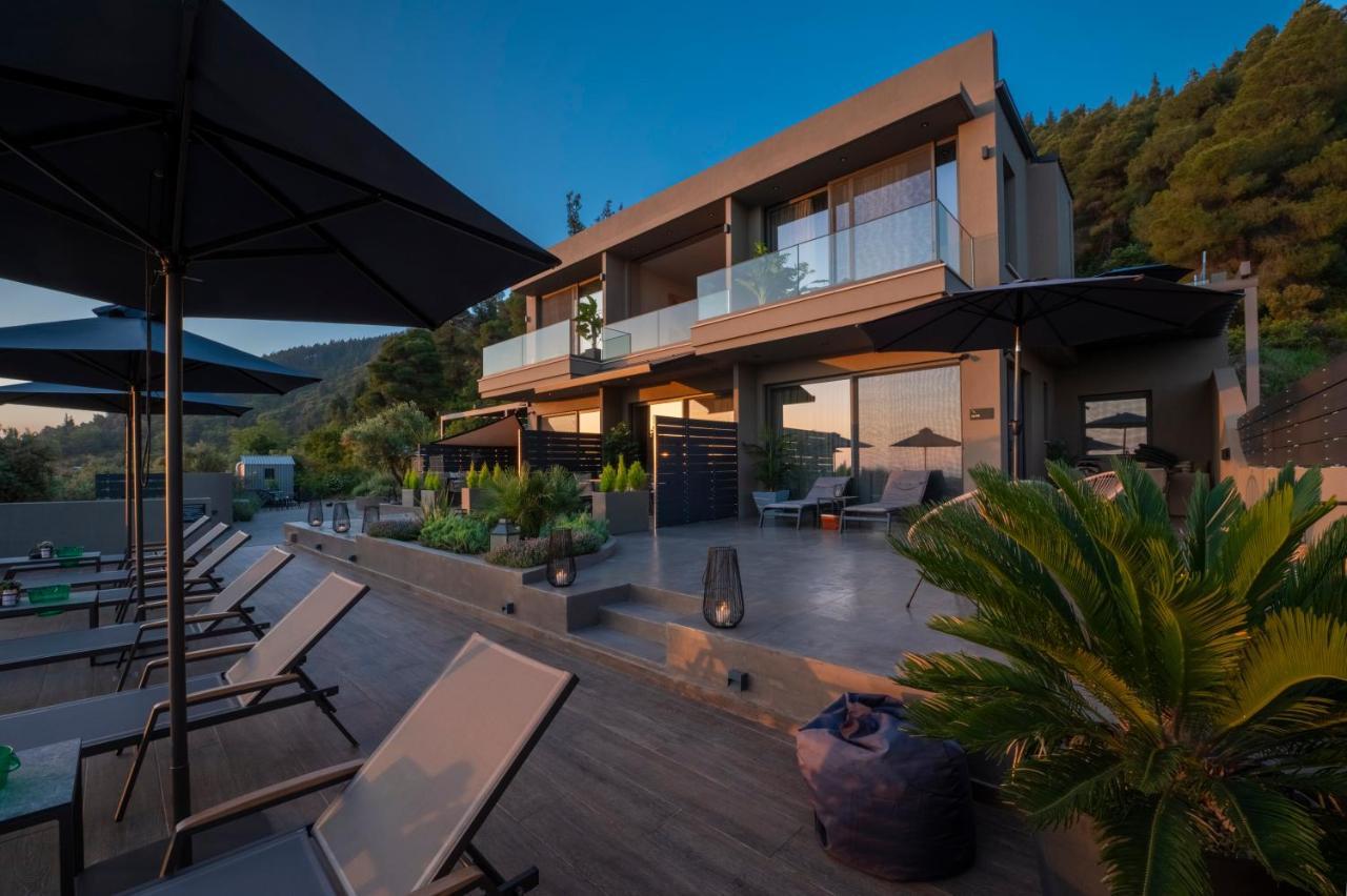 Anmian Suites Vourvourou Exterior photo