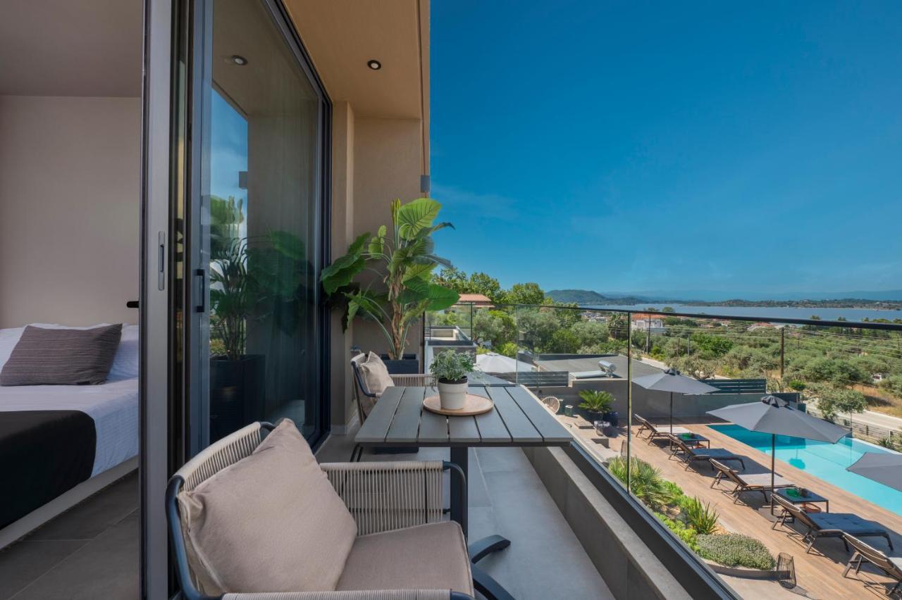Anmian Suites Vourvourou Exterior photo