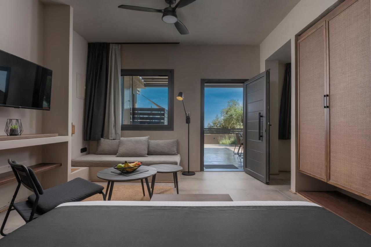 Anmian Suites Vourvourou Exterior photo